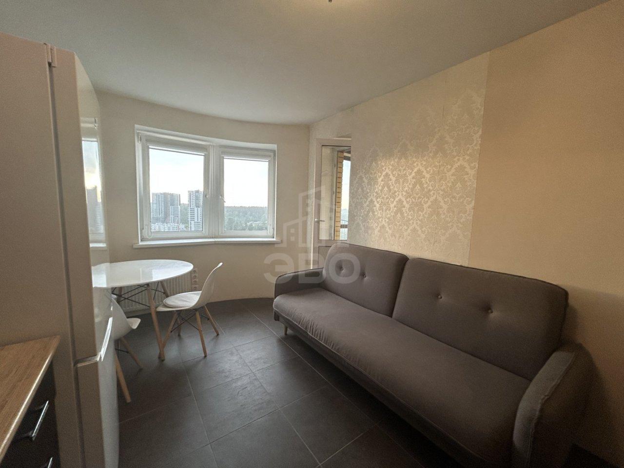 однокомнатная квартира в Санкт-Петербурге по адресу: Михаила Дудина ул., 25, к 1