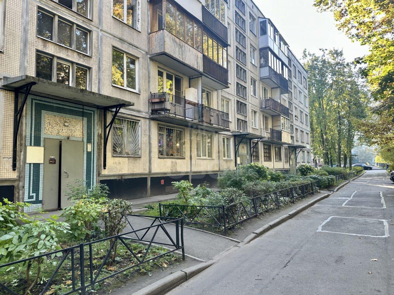 однокомнатная квартира в Санкт-Петербурге по адресу: Гражданский проспект, 90, к 5