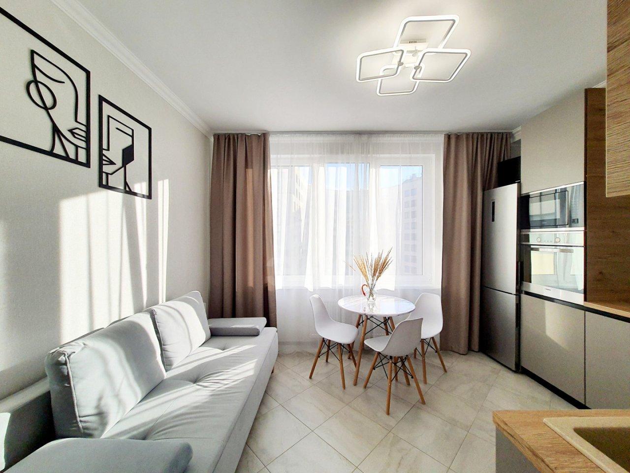 однокомнатная квартира в Санкт-Петербурге по адресу: Измайловский б-р., 4, к 1