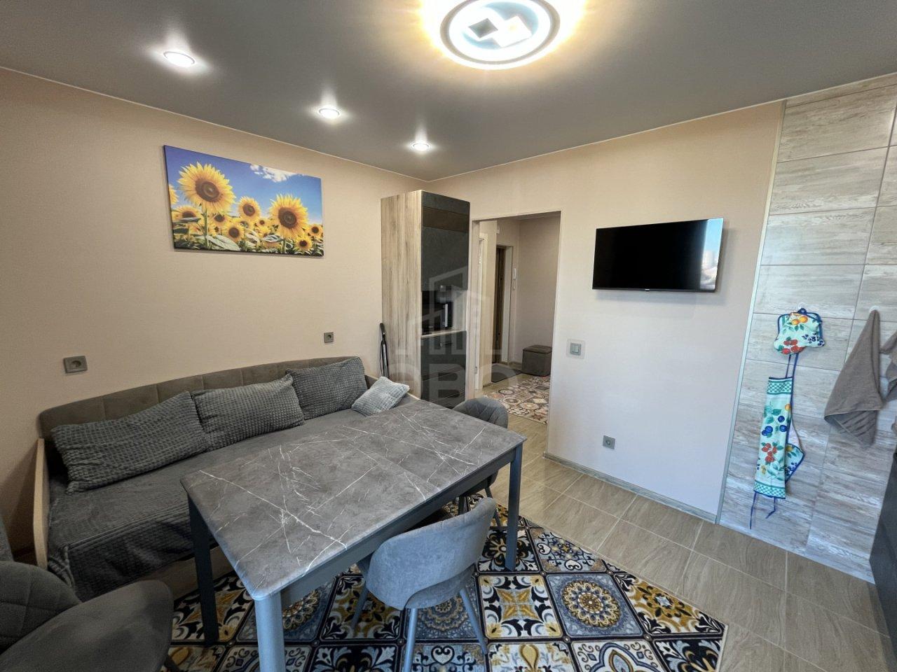 однокомнатная квартира в Санкт-Петербурге по адресу: Полевая Сабировская ул., 45, к 1