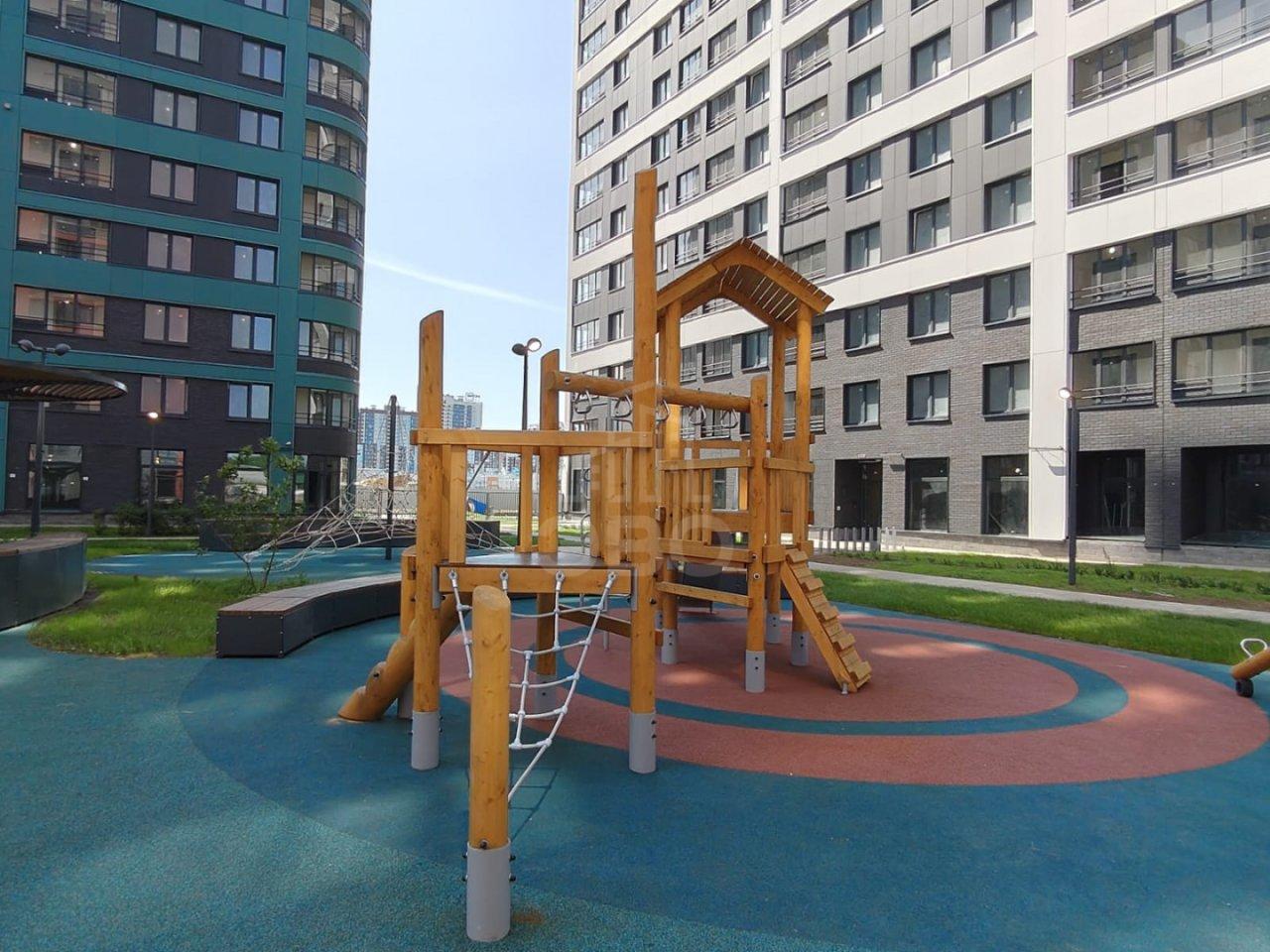 однокомнатная квартира в Санкт-Петербурге по адресу: Плесецкая ул., 24