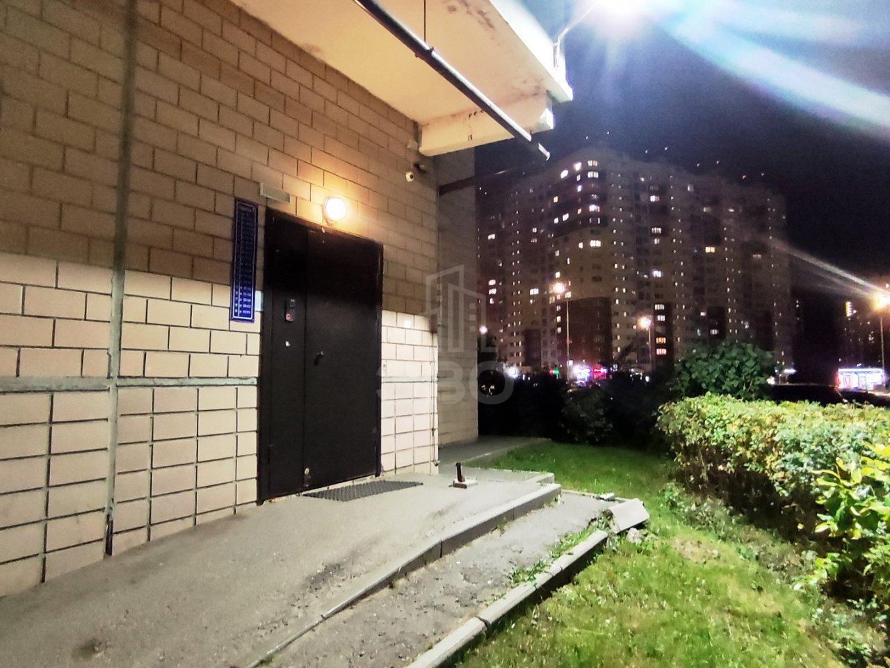 однокомнатная квартира в Санкт-Петербурге по адресу: Королёва проспект, 73