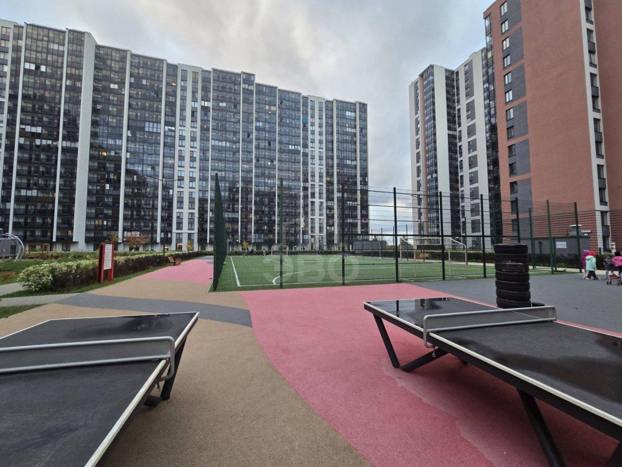 двухкомнатная квартира в Санкт-Петербурге по адресу: Арцеуловская аллея, 15