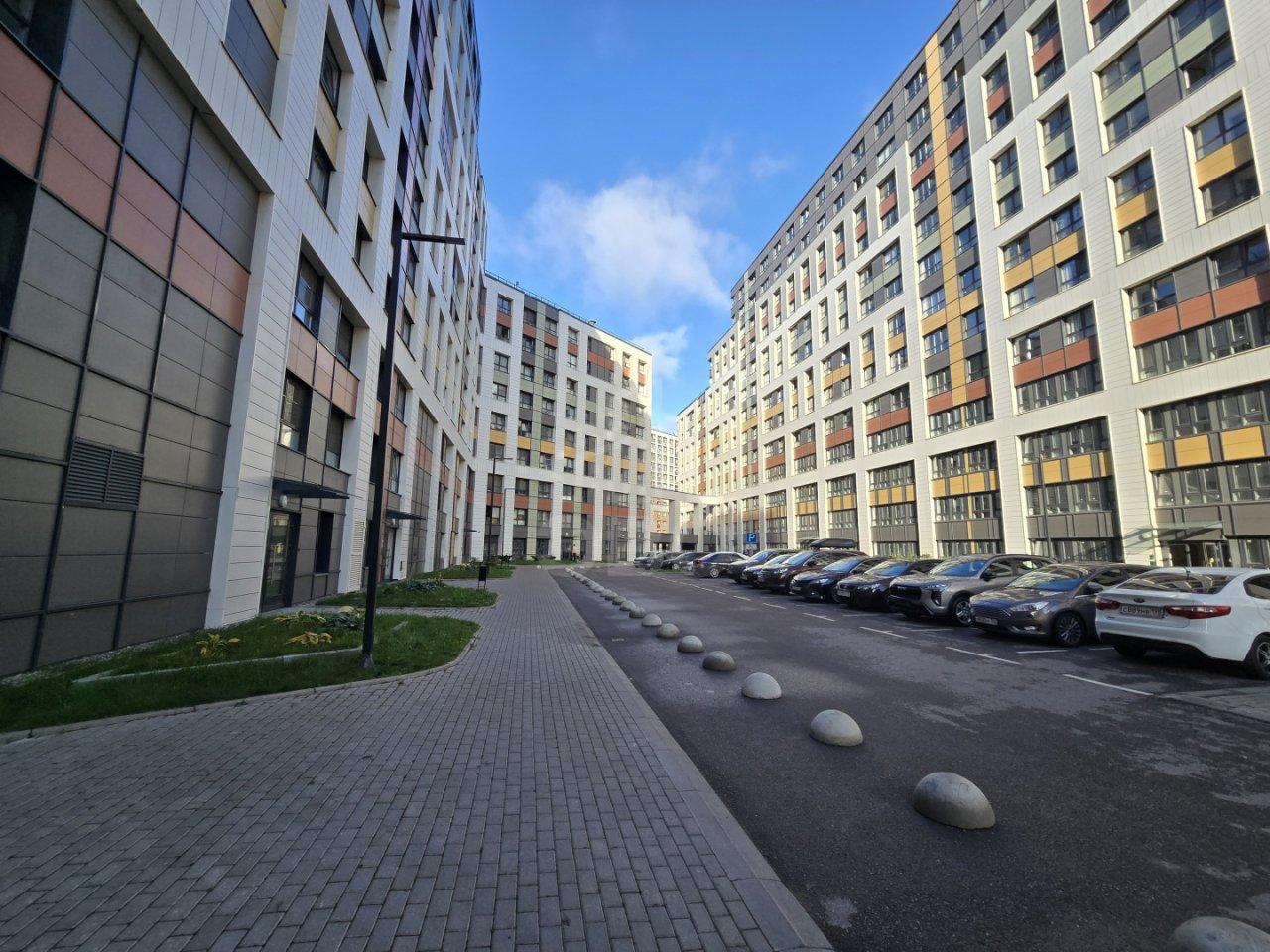 однокомнатная квартира в Санкт-Петербурге по адресу: Планерная ул., 87, к 1