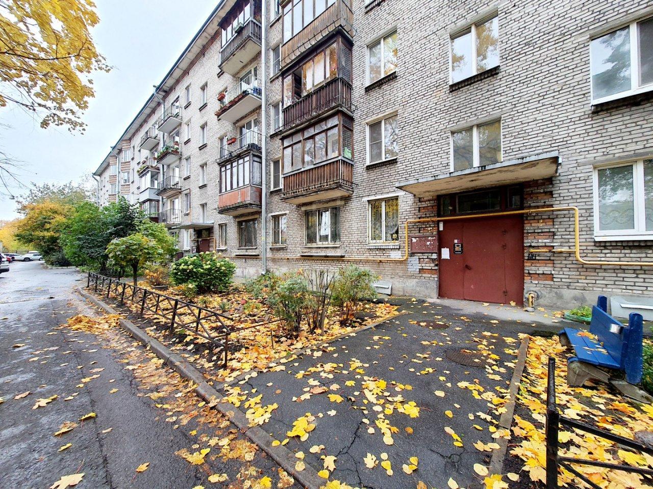 двухкомнатная квартира в Санкт-Петербурге по адресу: Новостроек ул., 28