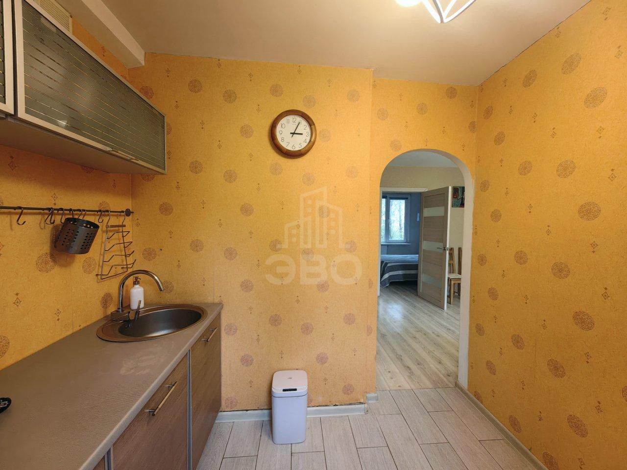 трехкомнатная квартира в Санкт-Петербурге по адресу: Новаторов б-р., 62