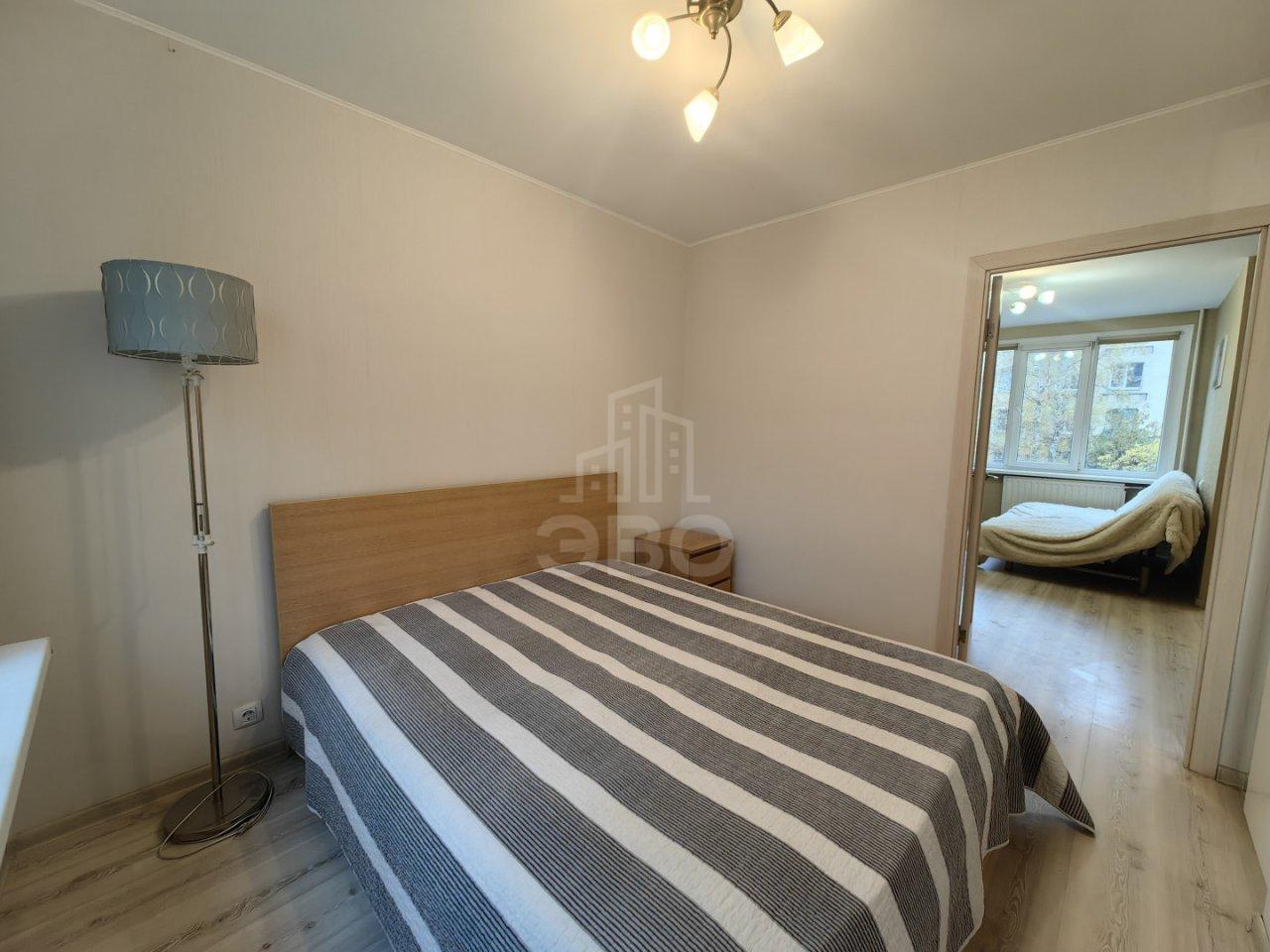 трехкомнатная квартира в Санкт-Петербурге по адресу: Новаторов б-р., 62