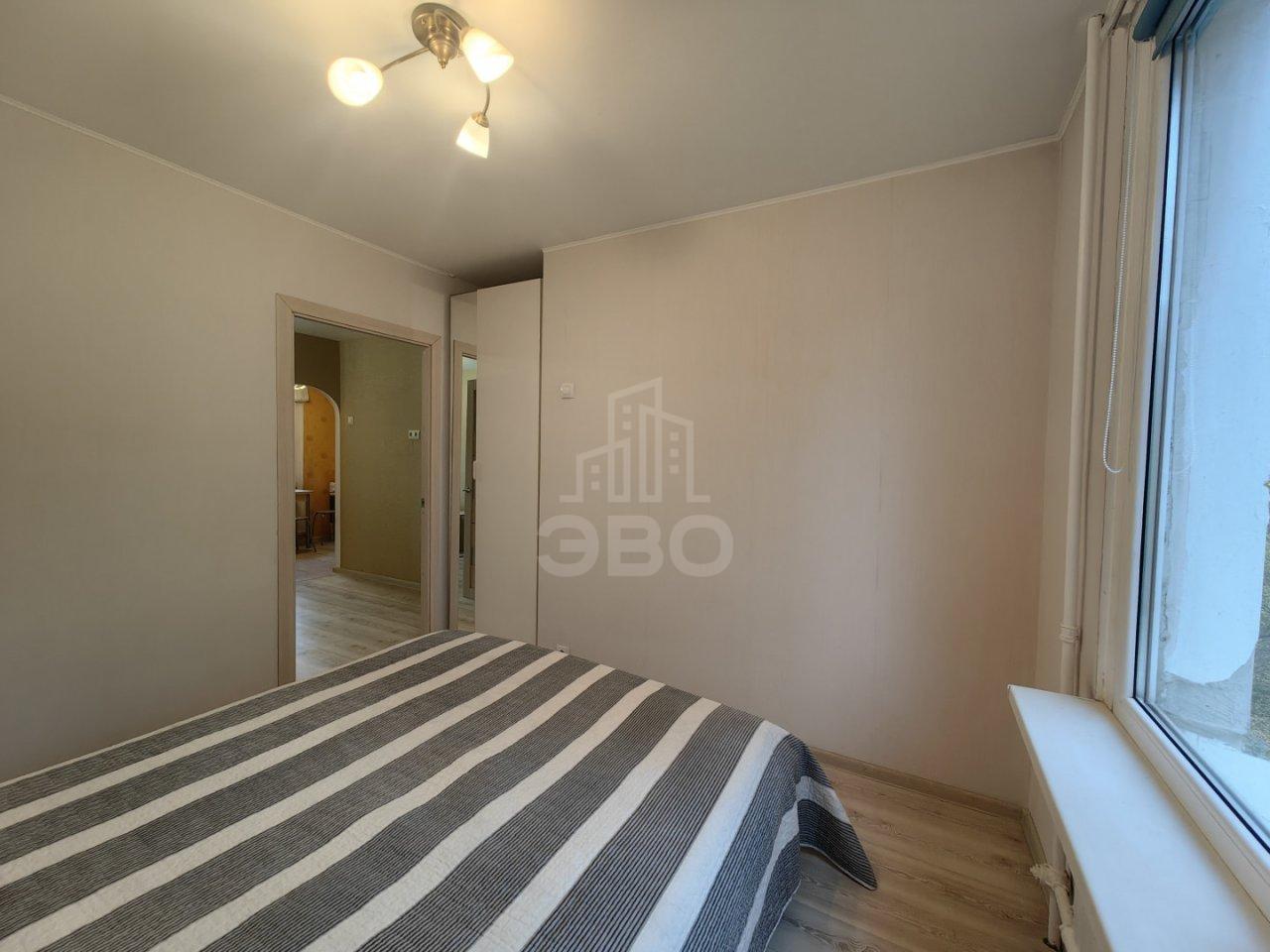 трехкомнатная квартира в Санкт-Петербурге по адресу: Новаторов б-р., 62