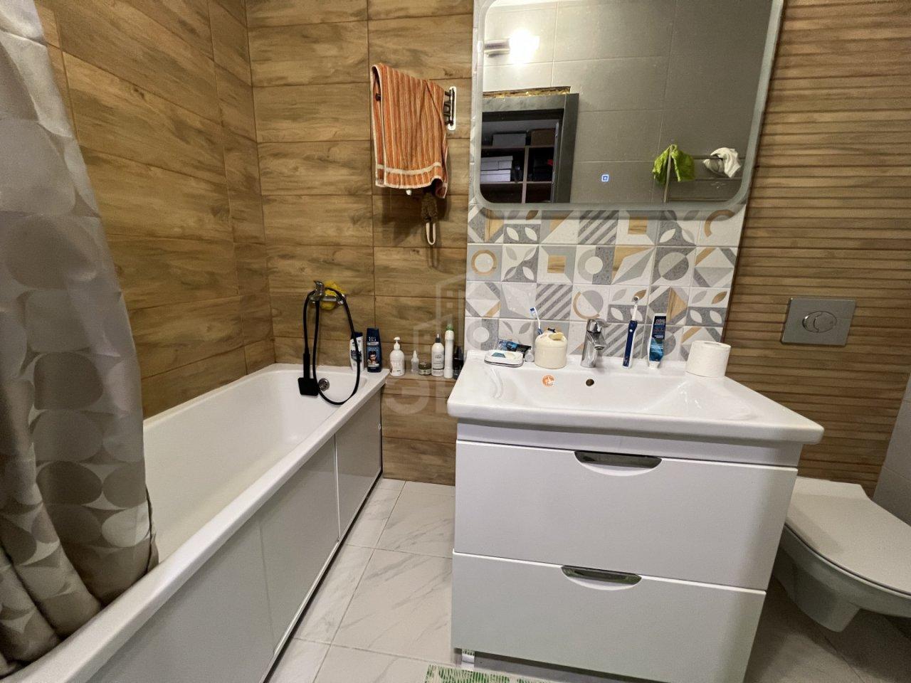 двухкомнатная квартира в Санкт-Петербурге по адресу: Архитектора Белова ул., 6, к 1