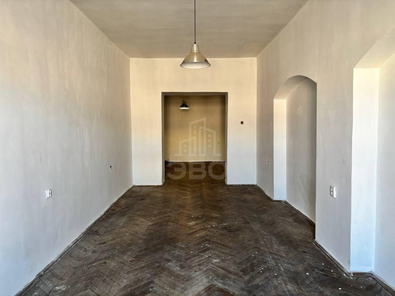 четырехкомнатная квартира в Санкт-Петербурге по адресу: Невский проспект, 139, литера А