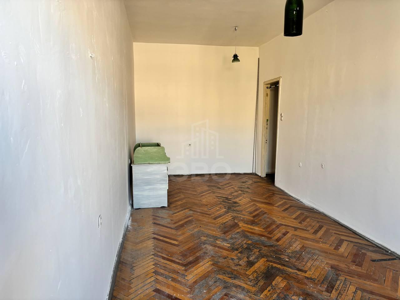 четырехкомнатная квартира в Санкт-Петербурге по адресу: Невский проспект, 139, литера А