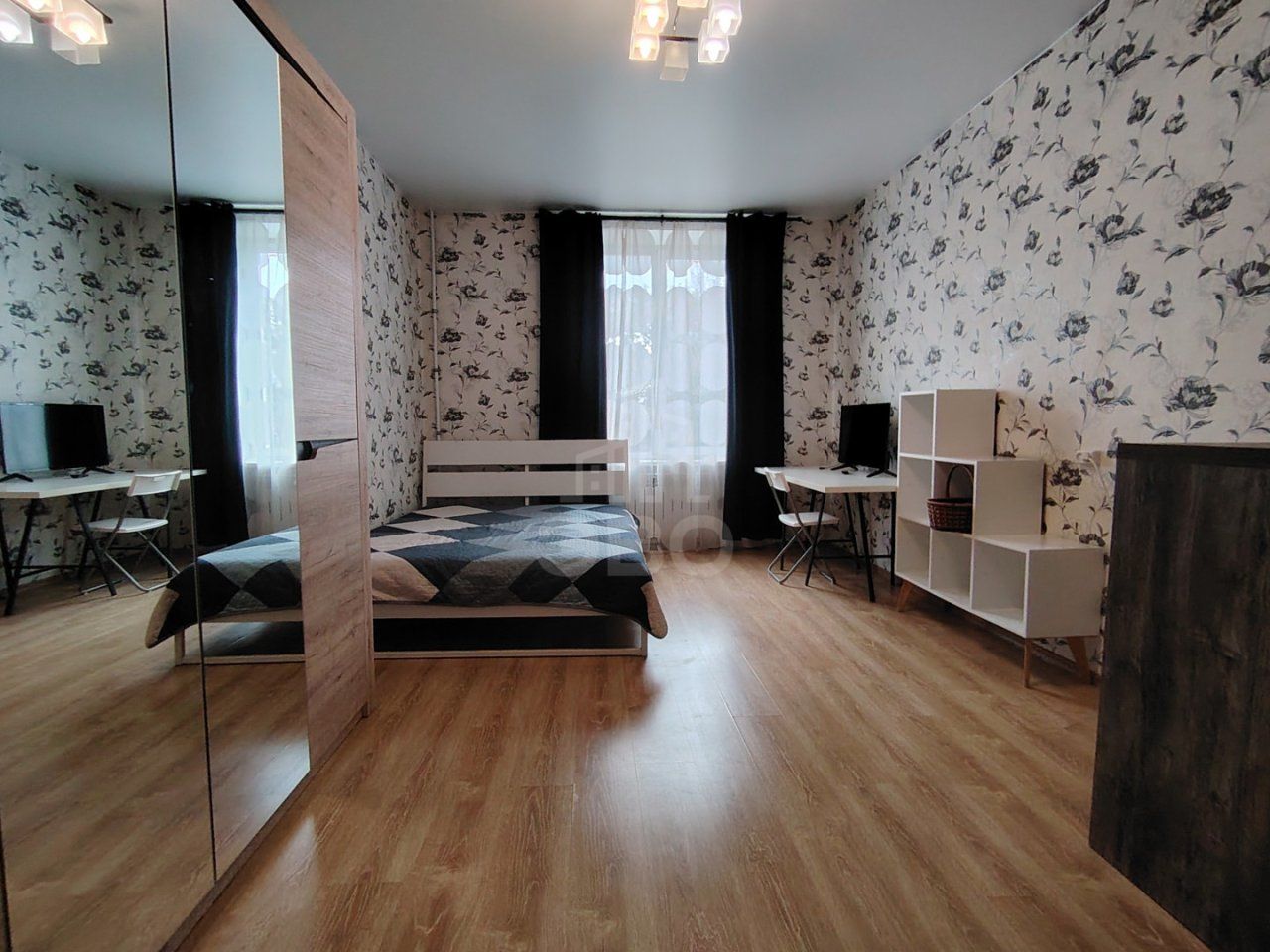 комната в Санкт-Петербурге по адресу: Большеохтинский проспект, 22, к 1