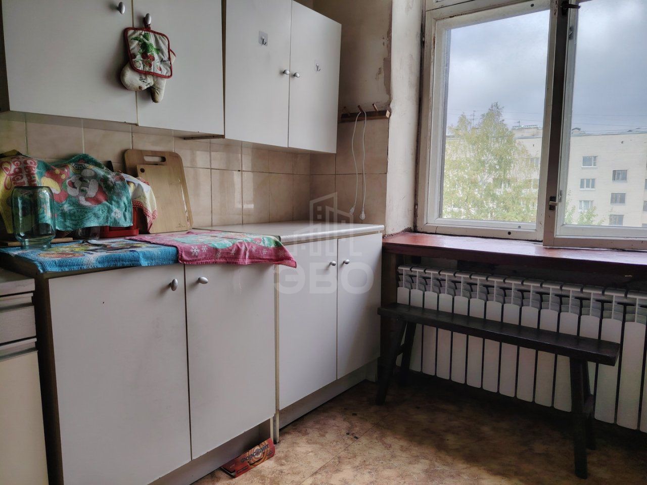 комната в Санкт-Петербурге по адресу: Большеохтинский проспект, 22, к 1