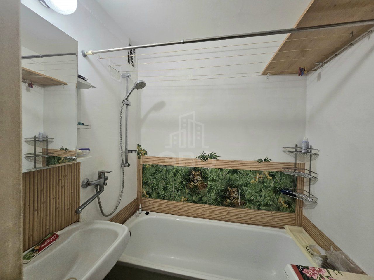 двухкомнатная квартира в Санкт-Петербурге по адресу: Стародеревенская ул., 19, к 1