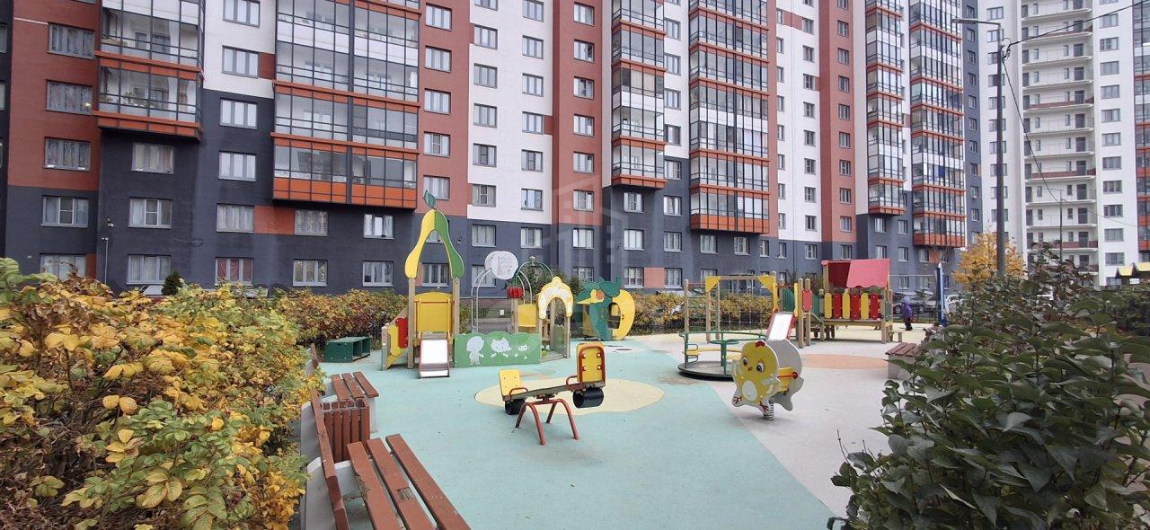 однокомнатная квартира в Санкт-Петербурге по адресу: Маршала Казакова ул., 82, к 1