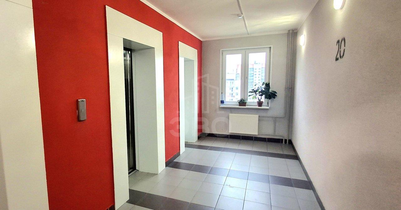 однокомнатная квартира в Санкт-Петербурге по адресу: Маршала Казакова ул., 82, к 1