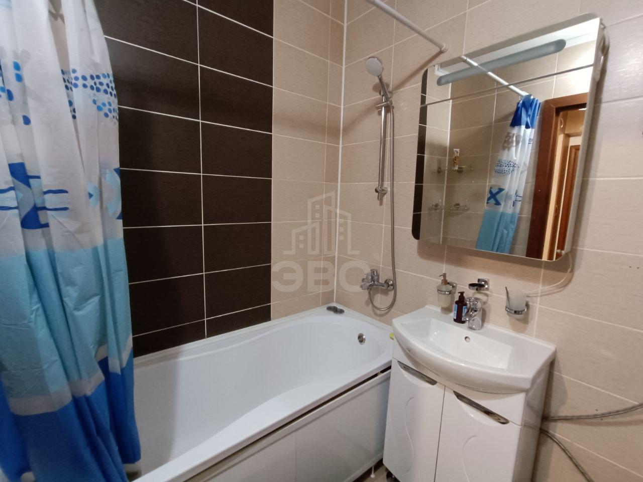 однокомнатная квартира в Санкт-Петербурге по адресу: Охтинская аллея, 14