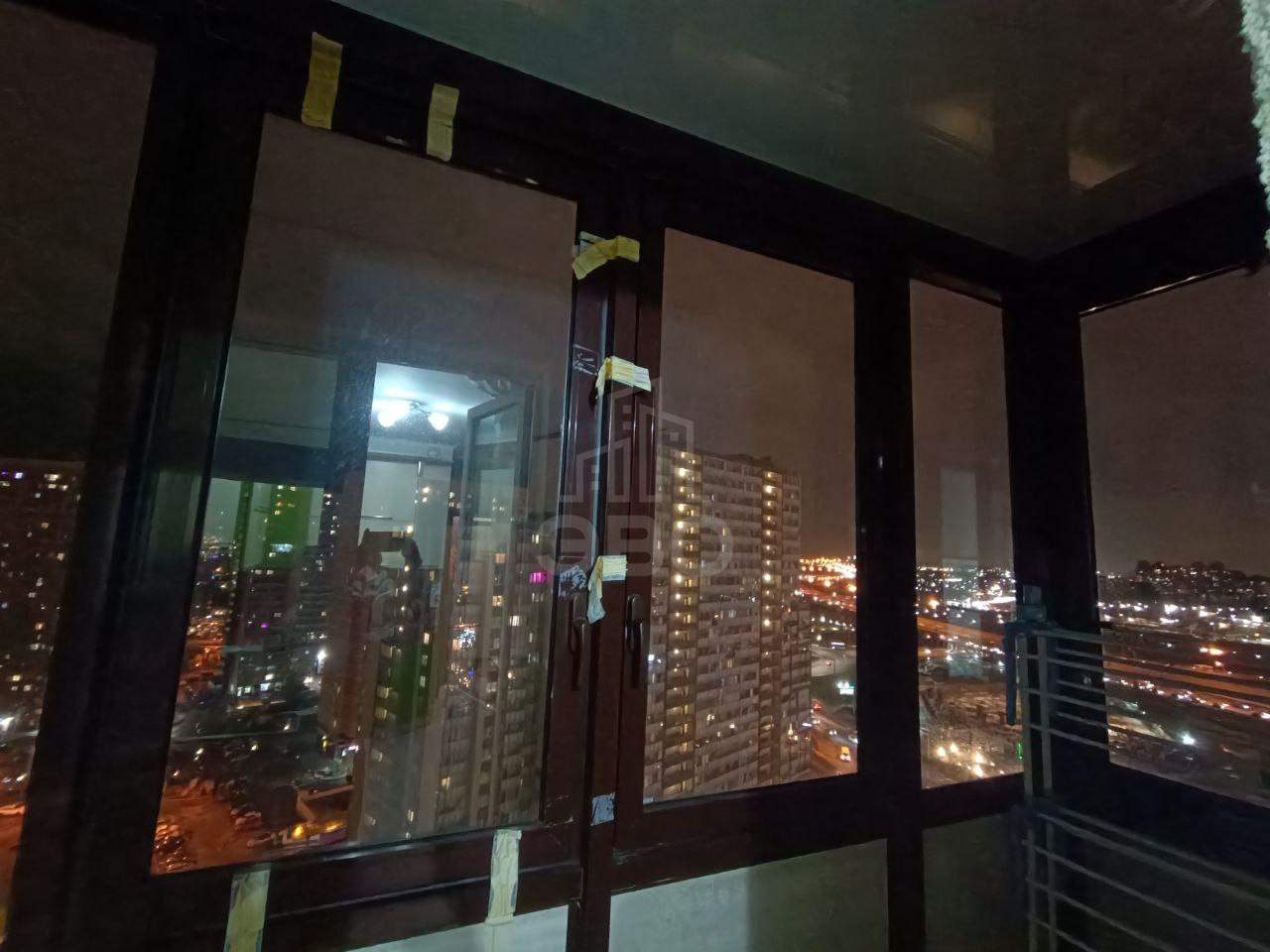 однокомнатная квартира в Санкт-Петербурге по адресу: Охтинская аллея, 14