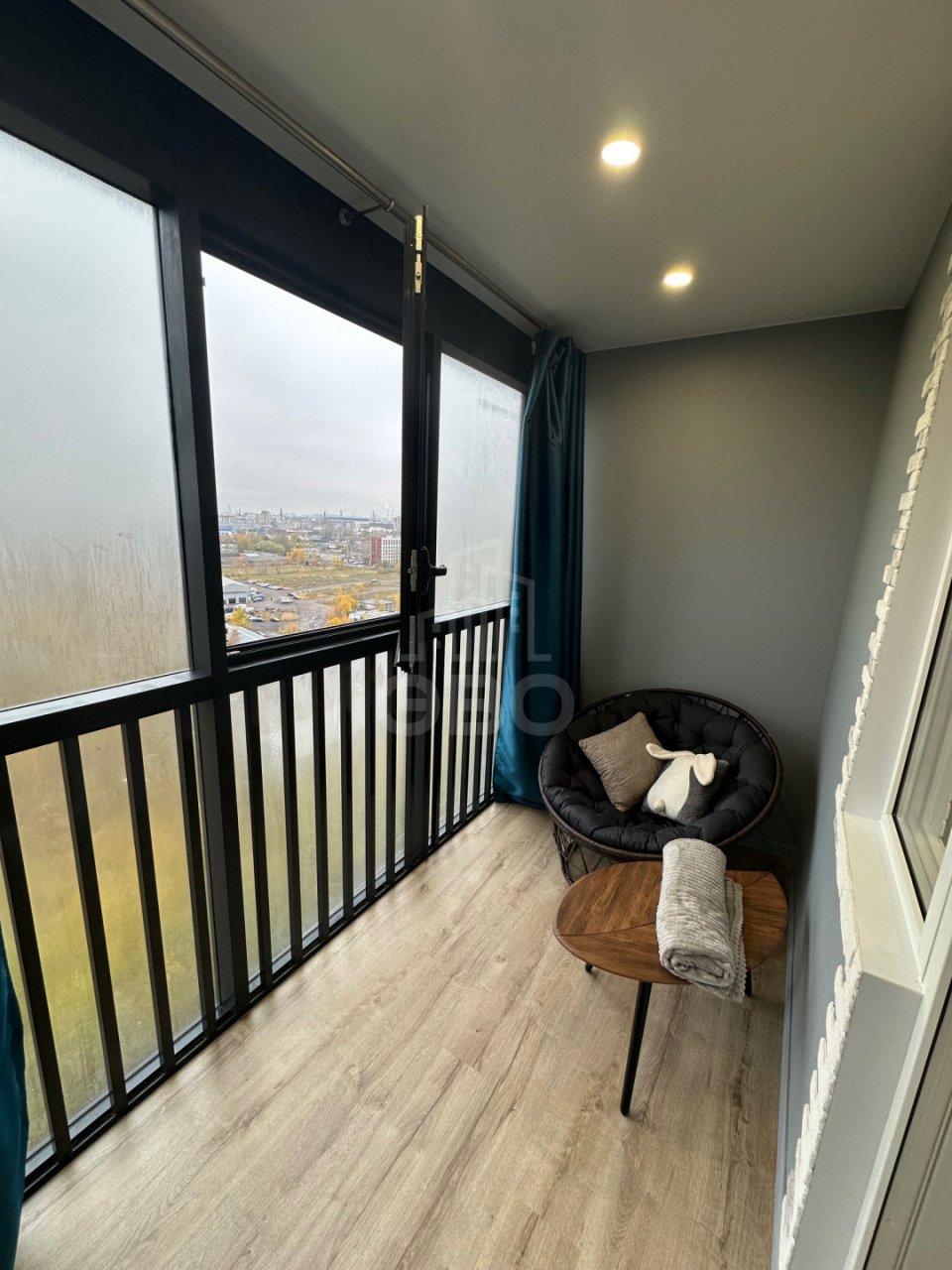 двухкомнатная квартира в Санкт-Петербурге по адресу: Парфеновская ул., 17, строение 1