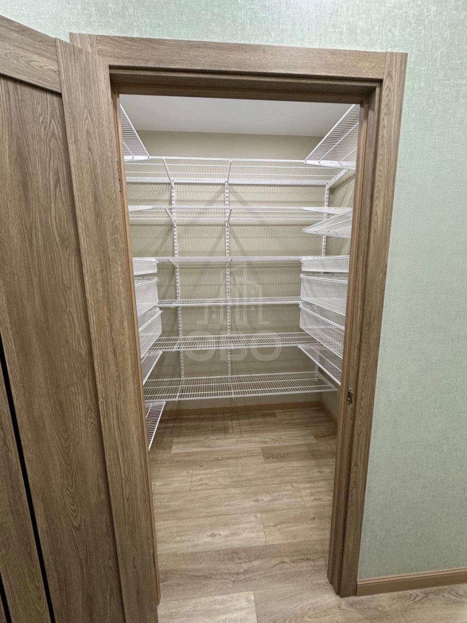 двухкомнатная квартира в Санкт-Петербурге по адресу: Парфеновская ул., 17, строение 1