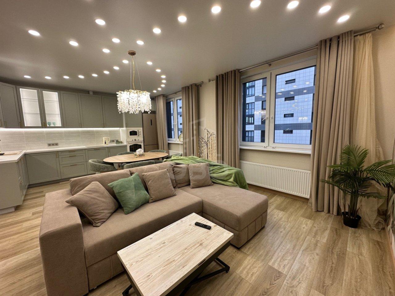 двухкомнатная квартира в Санкт-Петербурге по адресу: Парфеновская ул., 17, строение 1