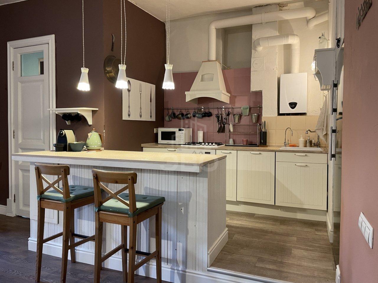 двухкомнатная квартира в Санкт-Петербурге по адресу: Ижорская ул., 13/39