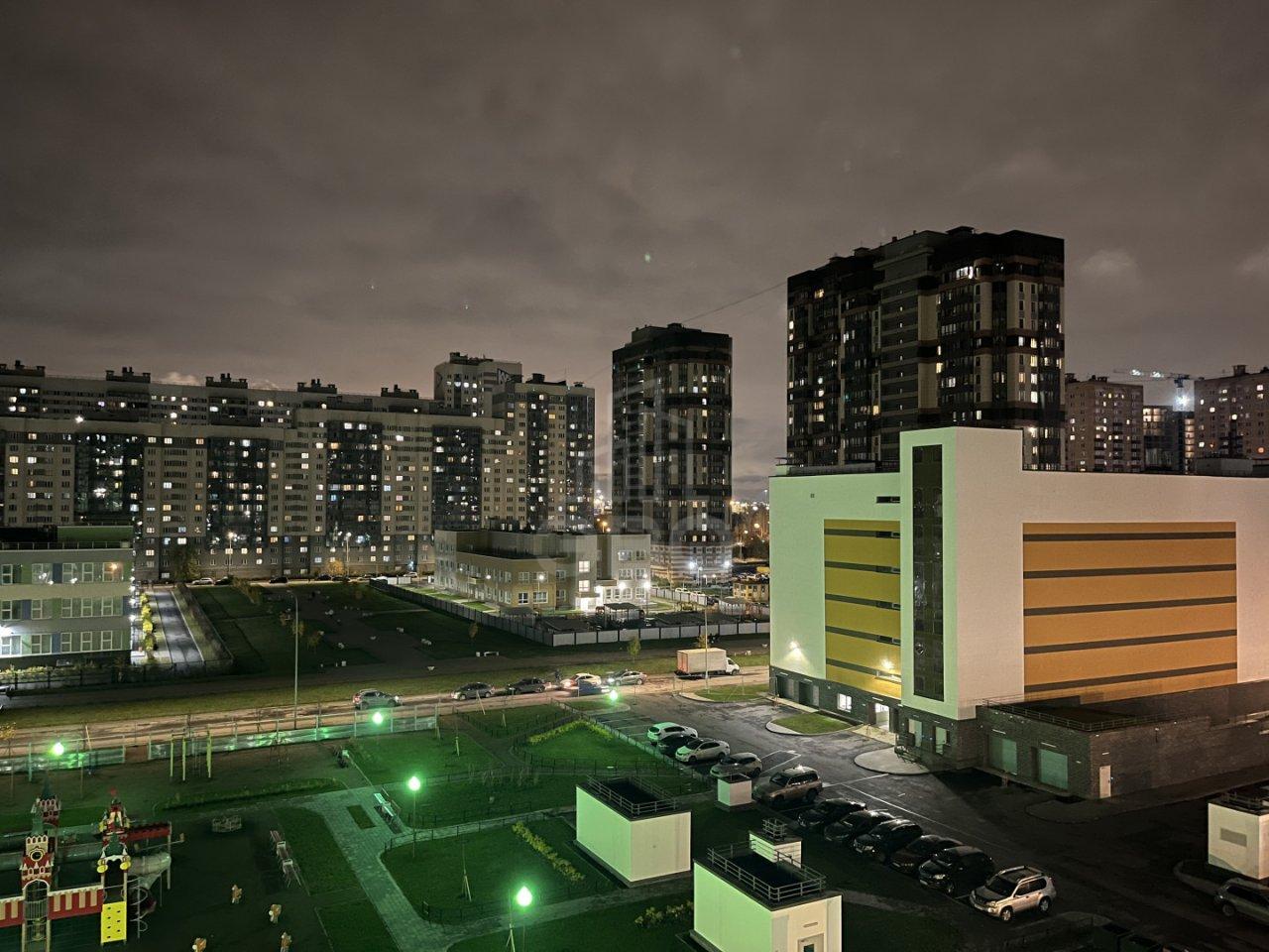 трехкомнатная квартира в Санкт-Петербурге по адресу: Ленинский проспект, 68