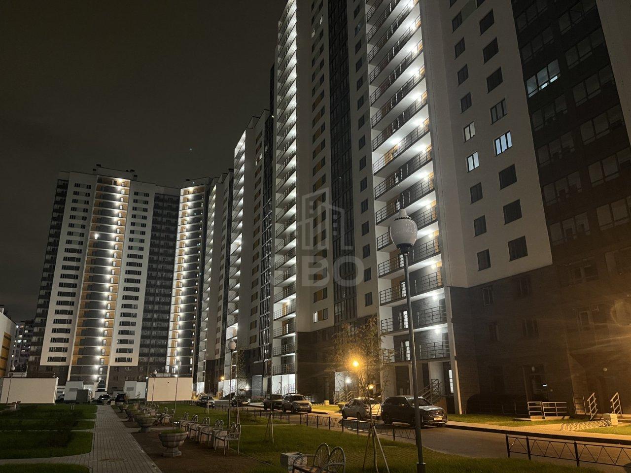 трехкомнатная квартира в Санкт-Петербурге по адресу: Ленинский проспект, 68