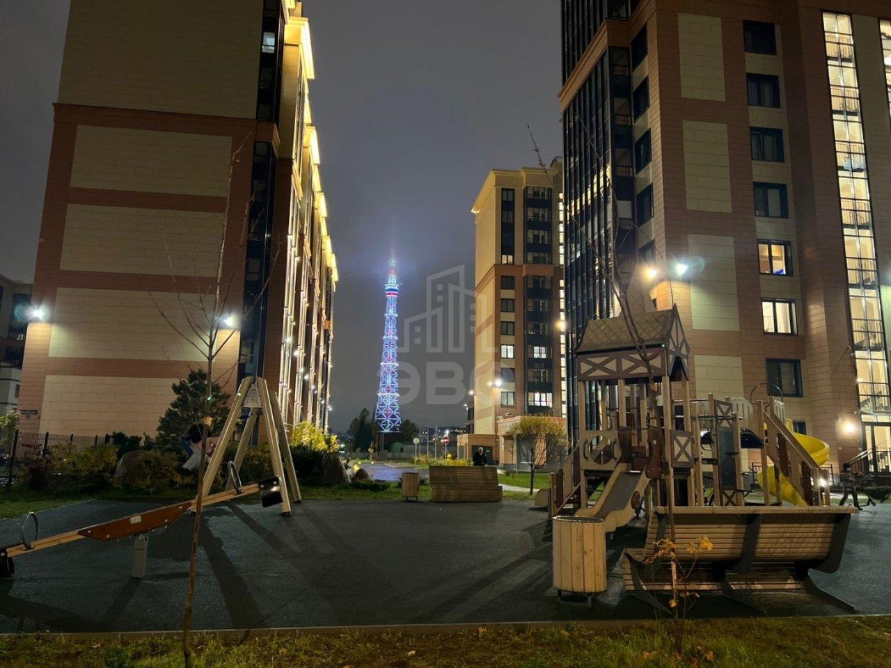 однокомнатная квартира в Санкт-Петербурге по адресу: Александра Матросова ул., 8, к 3