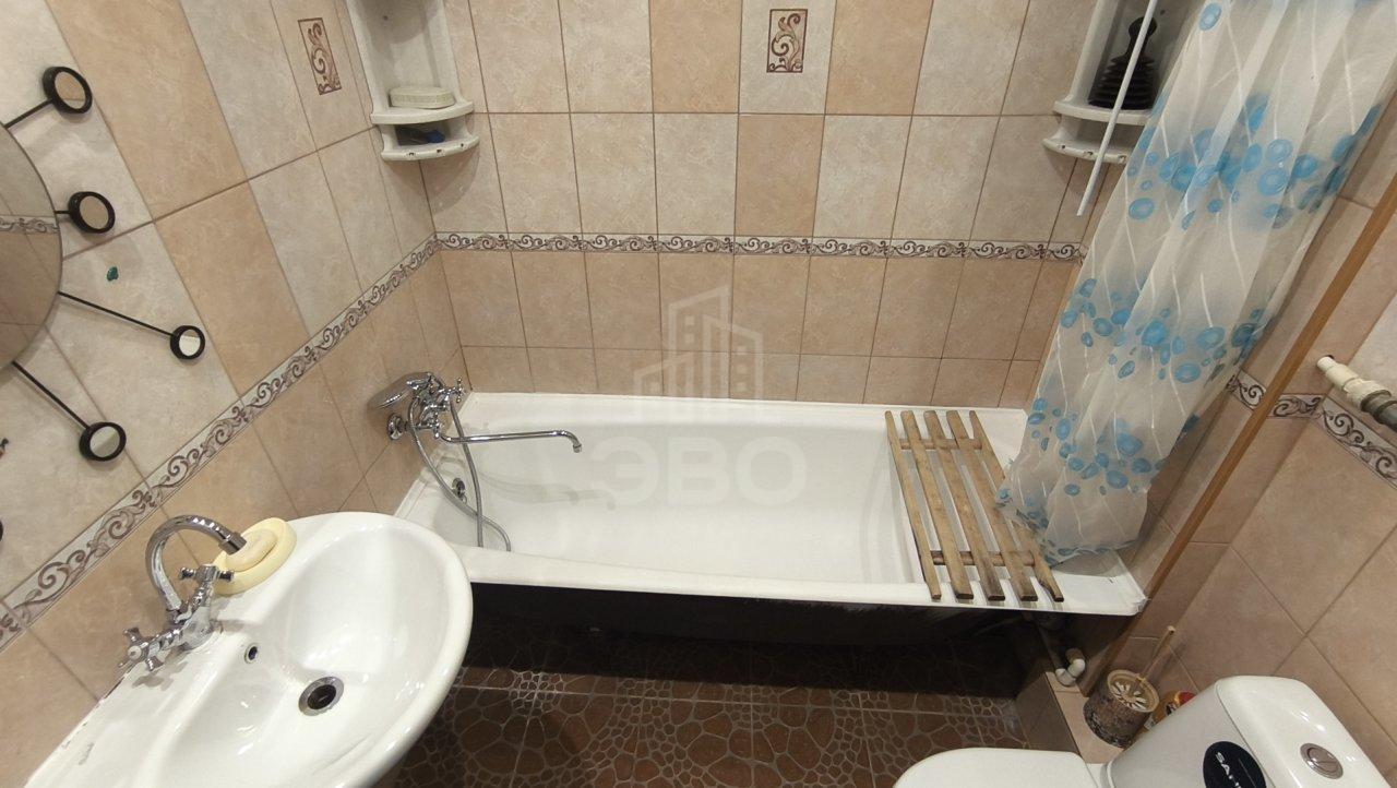 однокомнатная квартира в Санкт-Петербурге по адресу: Спирина ул., 16, к 1