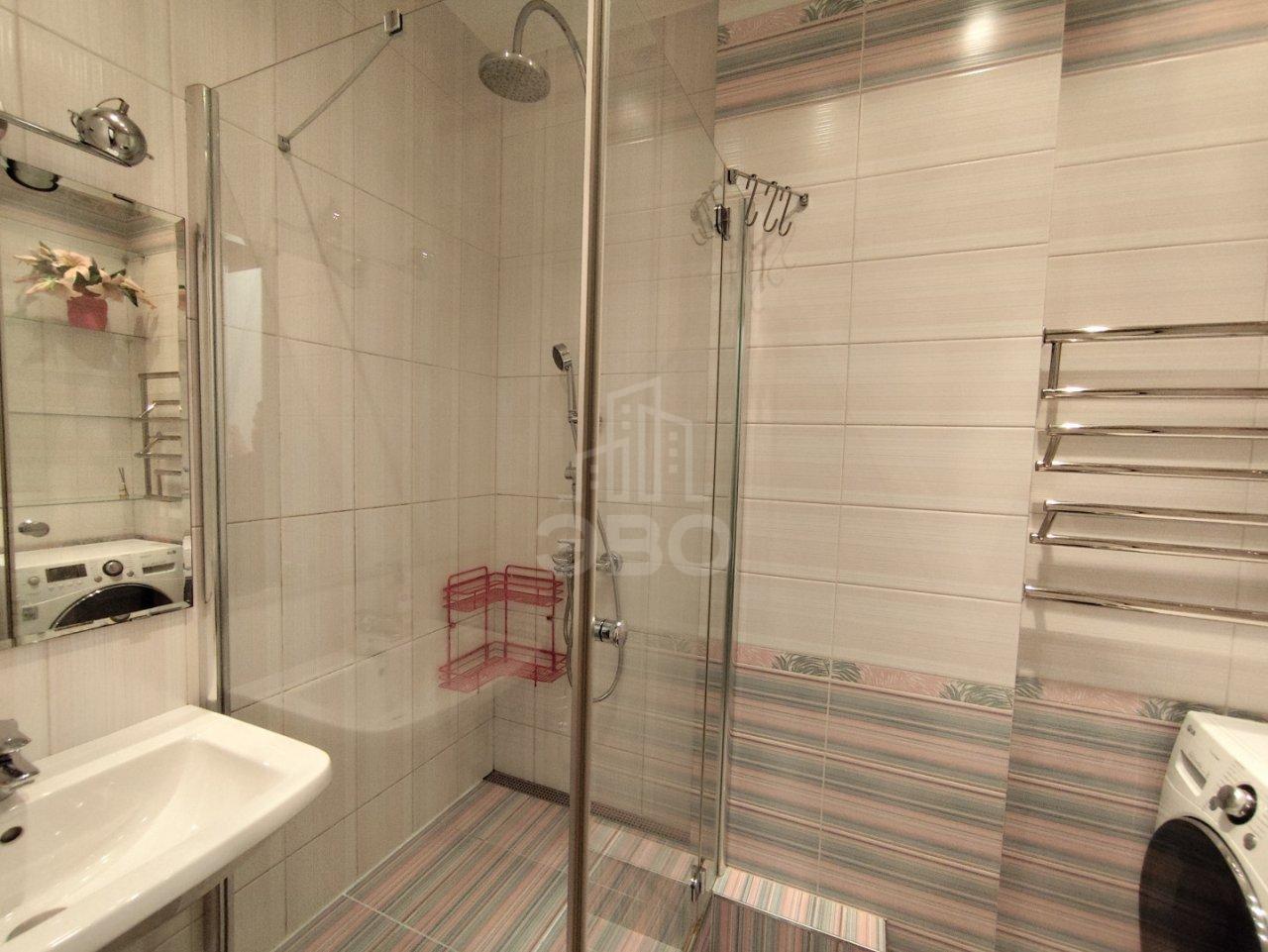 однокомнатная квартира в Санкт-Петербурге по адресу: Ушинского ул., 33, к 3