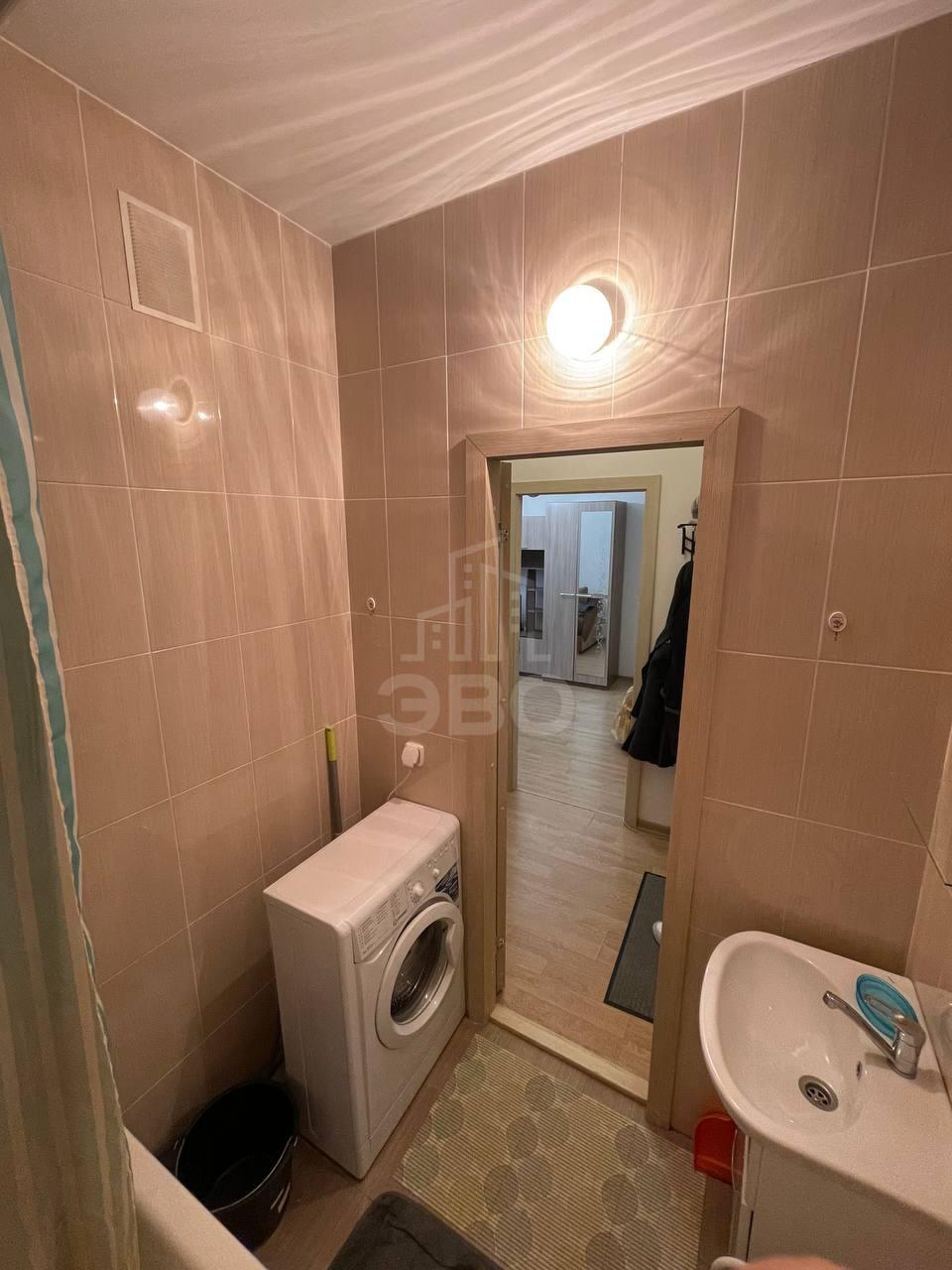 однокомнатная квартира в Санкт-Петербурге по адресу: Адмирала Черокова ул., 18, к 1