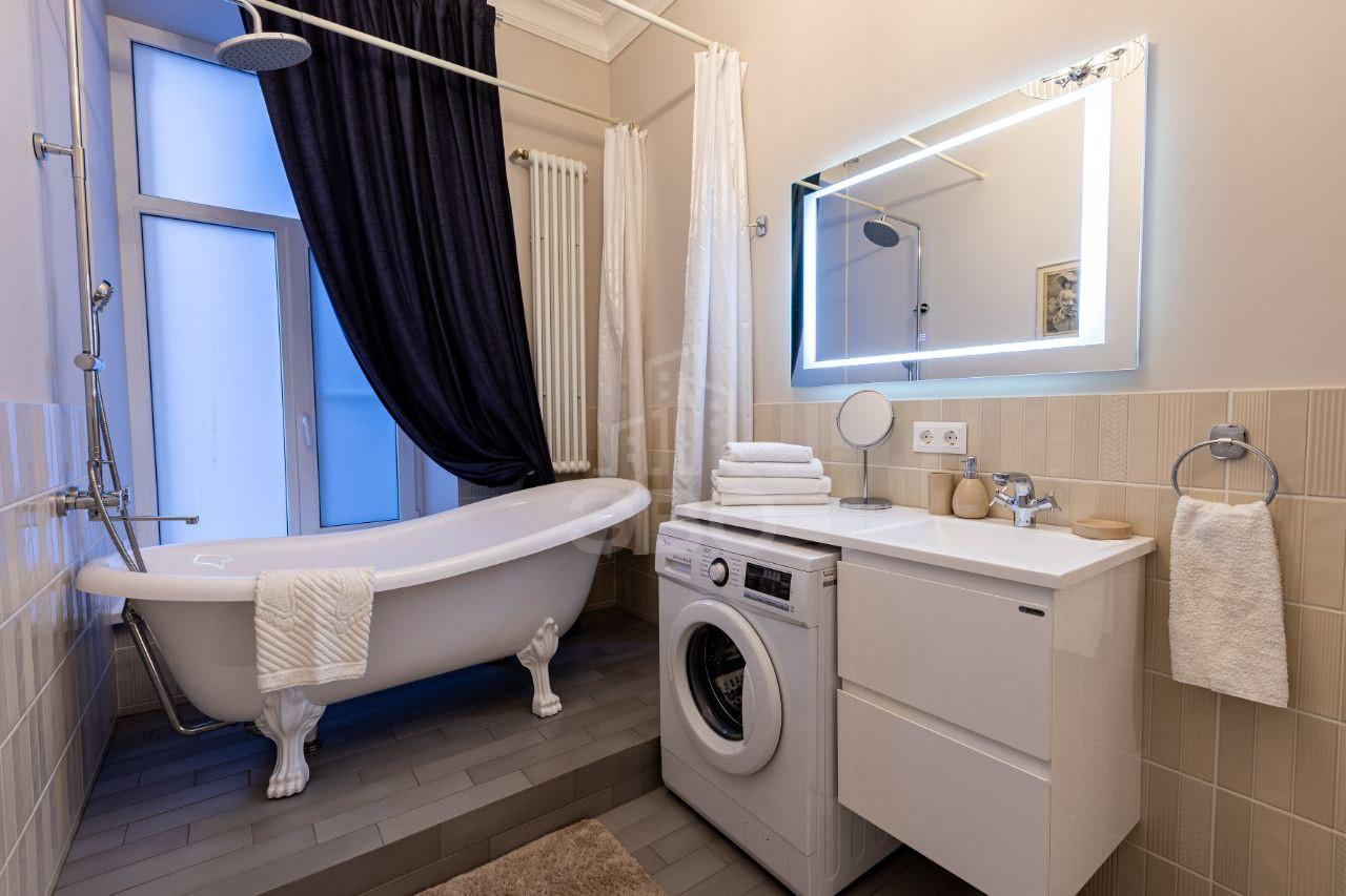 двухкомнатная квартира в Санкт-Петербурге по адресу: Съезжинская ул., 11, литера А