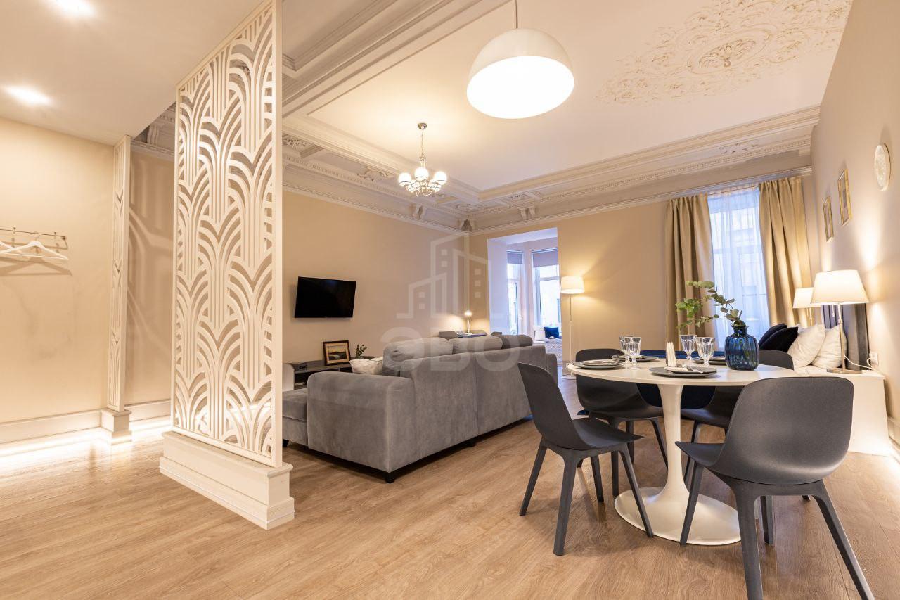 двухкомнатная квартира в Санкт-Петербурге по адресу: Съезжинская ул., 11, литера А