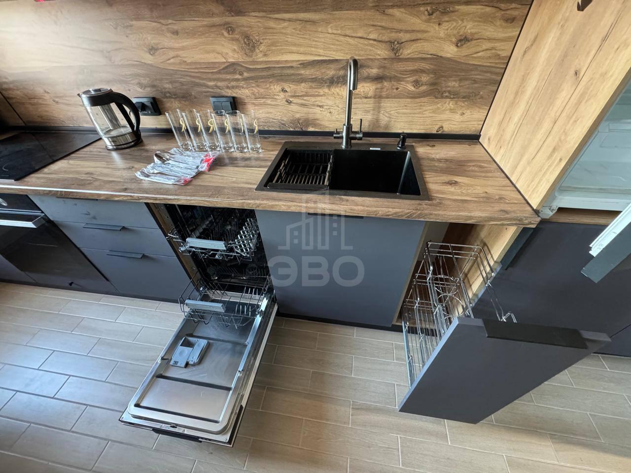 однокомнатная квартира в Санкт-Петербурге по адресу: Кустодиева ул., 5, к 1