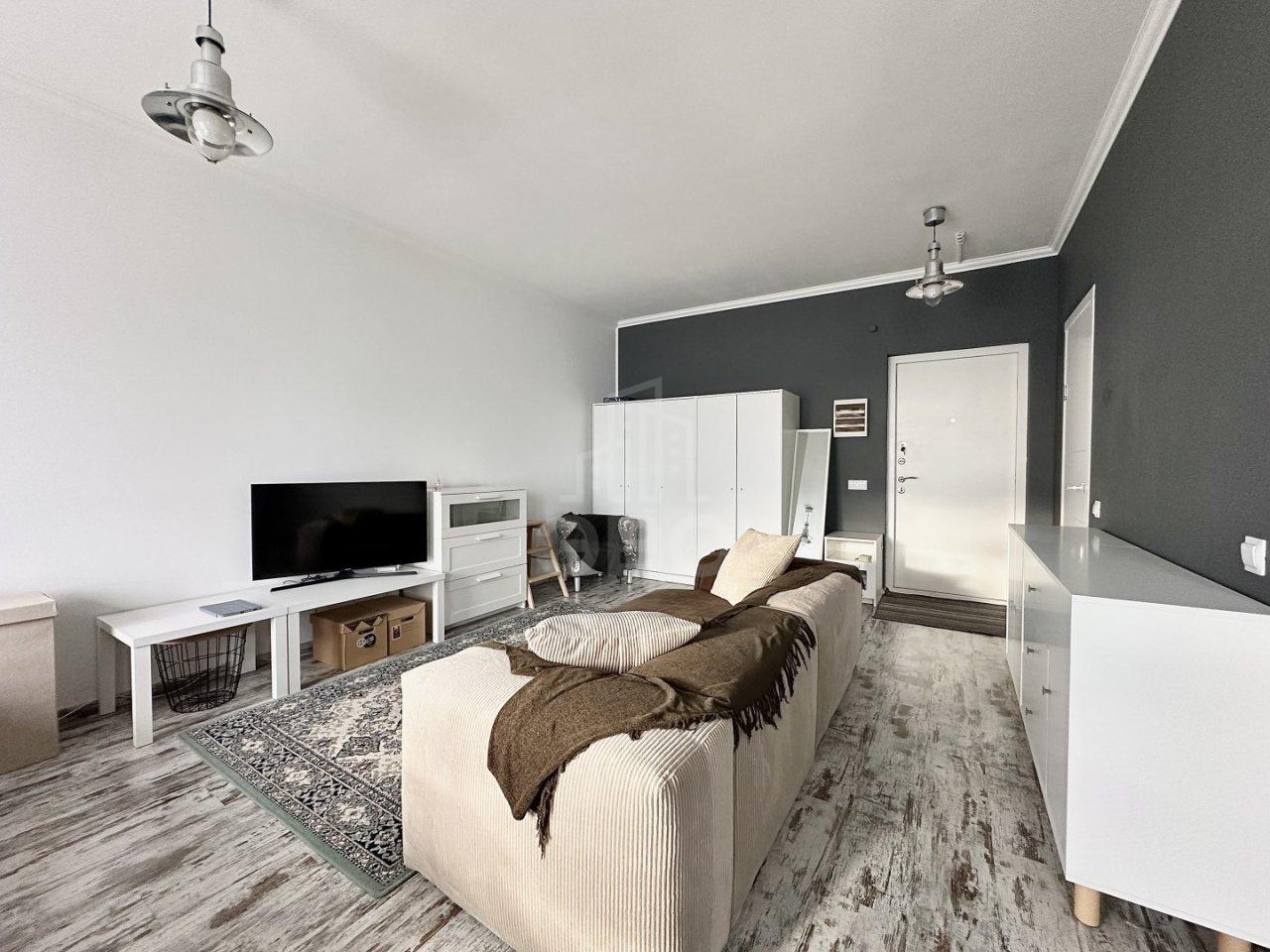 однокомнатная квартира в Санкт-Петербурге по адресу: Смоленская ул., 18