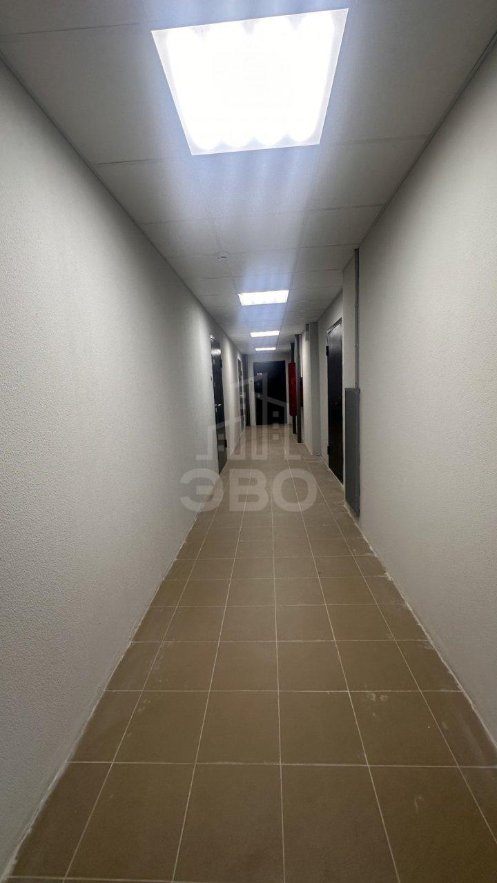 трехкомнатная квартира в Санкт-Петербурге по адресу: Ленинский проспект, 68