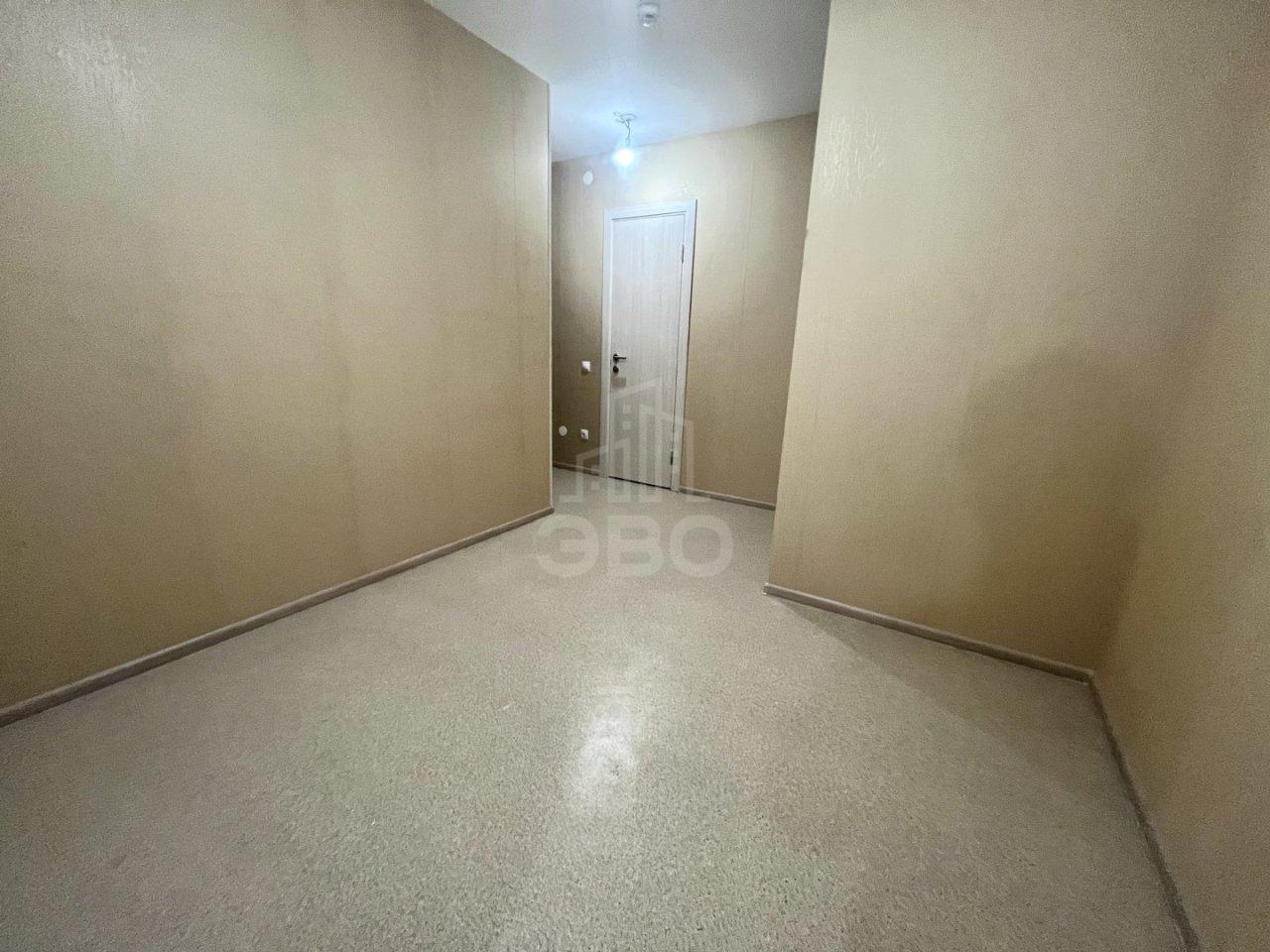 трехкомнатная квартира в Санкт-Петербурге по адресу: Ленинский проспект, 68