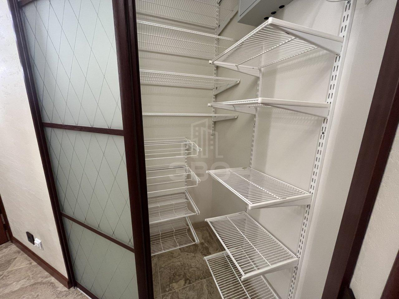 четырехкомнатная квартира в Санкт-Петербурге по адресу: Ярославский проспект, 95, литера А