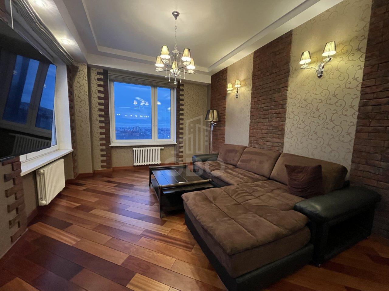 четырехкомнатная квартира в Санкт-Петербурге по адресу: Ярославский проспект, 95, литера А