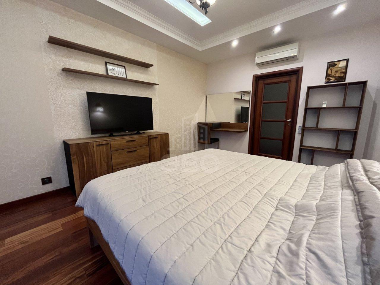 четырехкомнатная квартира в Санкт-Петербурге по адресу: Ярославский проспект, 95, литера А