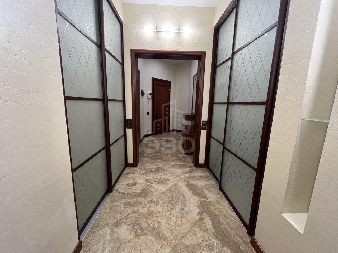 четырехкомнатная квартира в Санкт-Петербурге по адресу: Ярославский проспект, 95, литера А