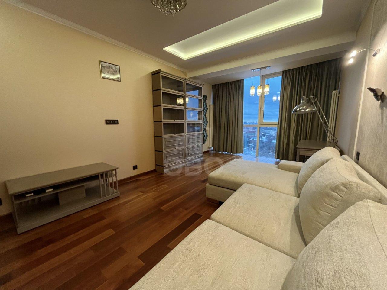 четырехкомнатная квартира в Санкт-Петербурге по адресу: Ярославский проспект, 95, литера А