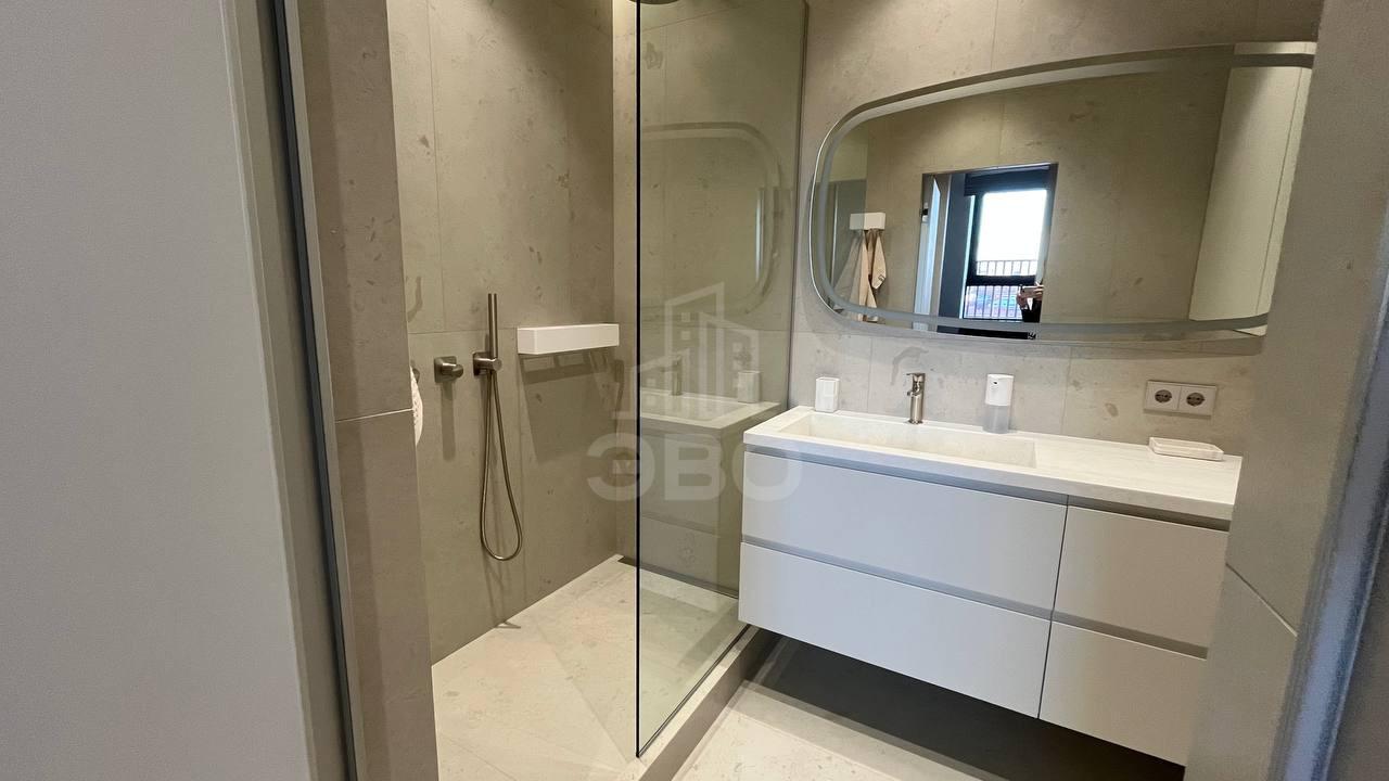 однокомнатная квартира в Санкт-Петербурге по адресу: Помяловского ул., 3