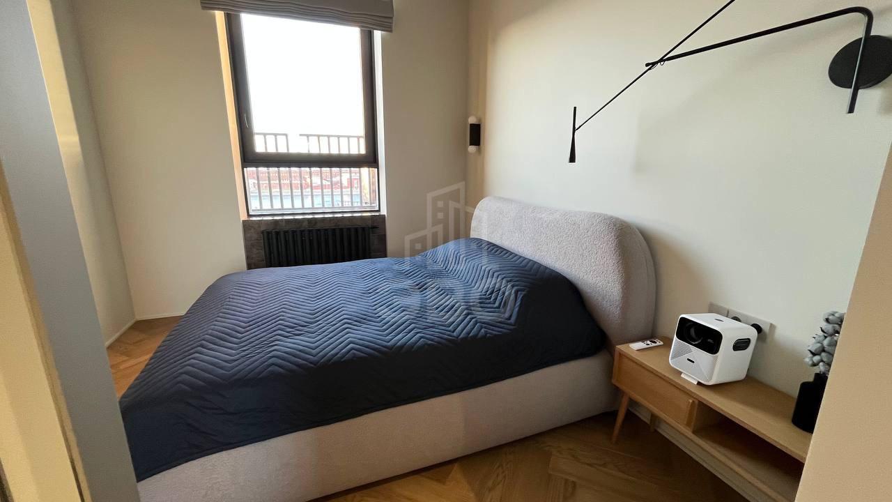 однокомнатная квартира в Санкт-Петербурге по адресу: Помяловского ул., 3