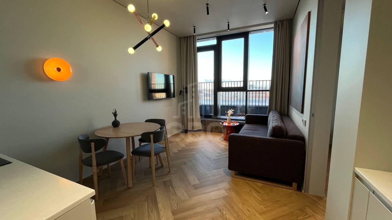 однокомнатная квартира в Санкт-Петербурге по адресу: Помяловского ул., 3