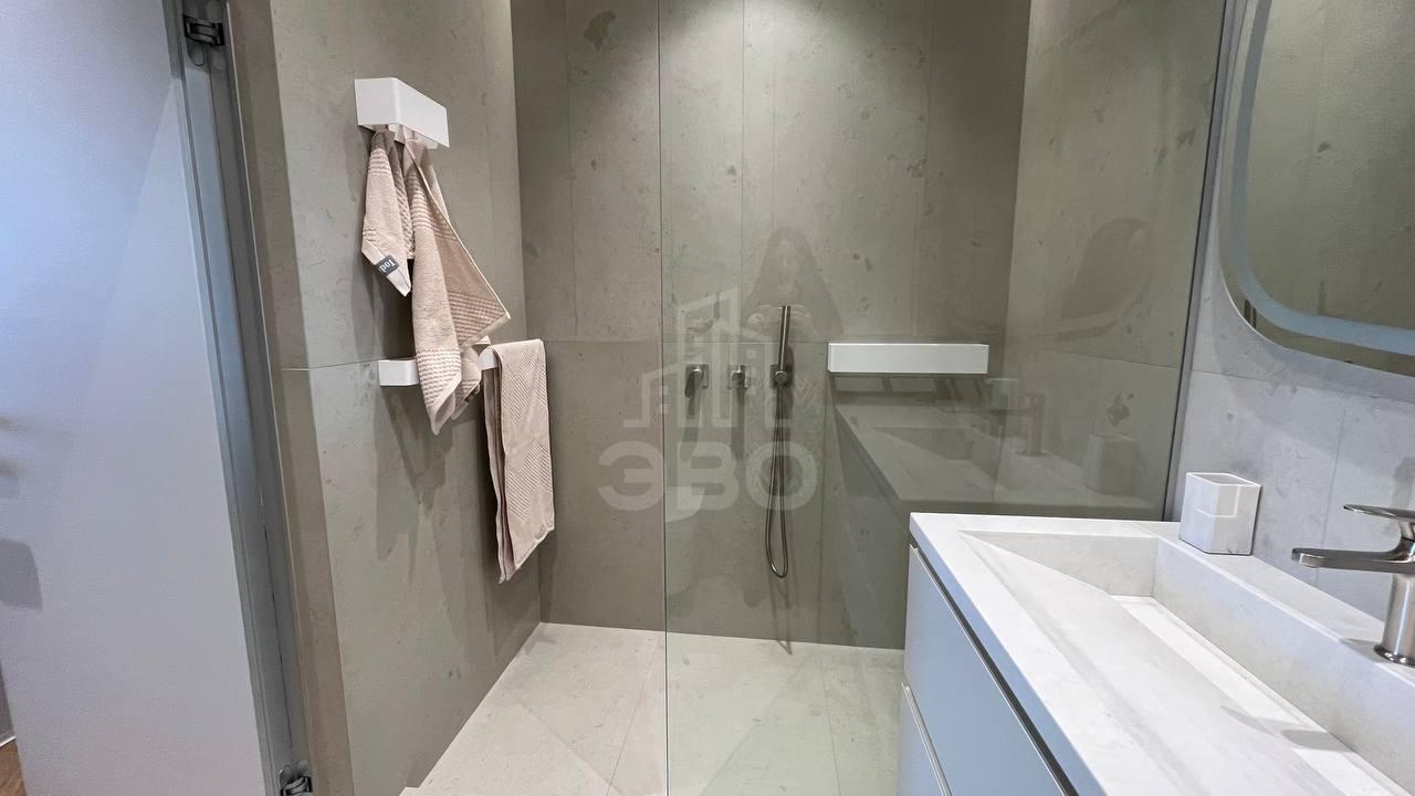 однокомнатная квартира в Санкт-Петербурге по адресу: Помяловского ул., 3