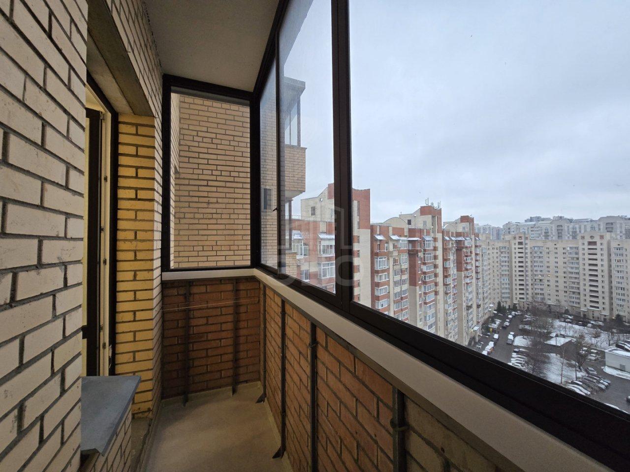 однокомнатная квартира в Санкт-Петербурге по адресу: Коломяжский проспект, 23