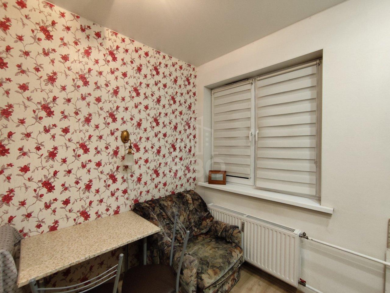 однокомнатная квартира в Ленинградской области по адресу: Оборонная ул., 37, к 1