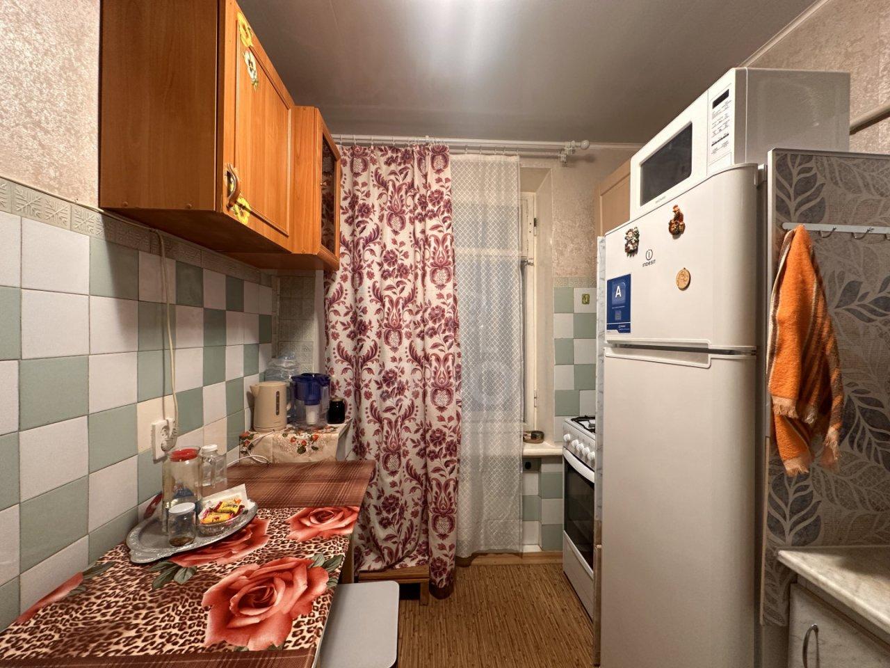 однокомнатная квартира в Санкт-Петербурге по адресу: Ленинградская ул., 14